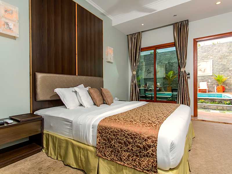 豪华池景双人客房 gallery images