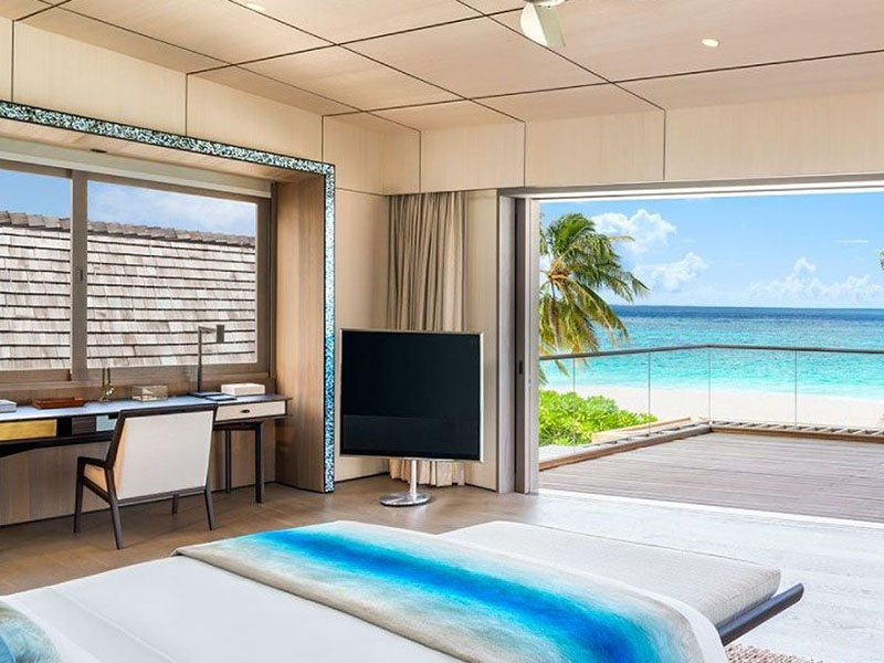 双卧室沙滩泳池套房       gallery images