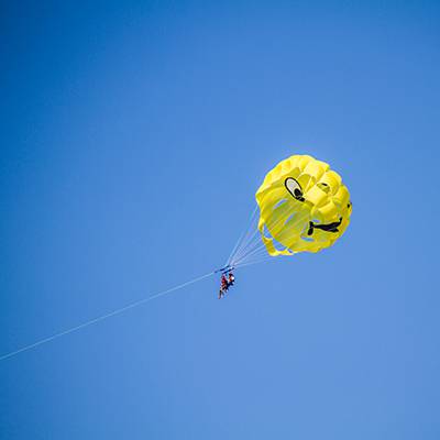 Paragliding scenery in the sky in Maldives