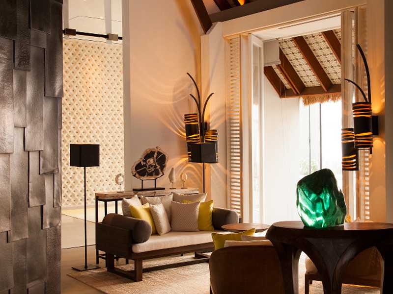 The White gallery images