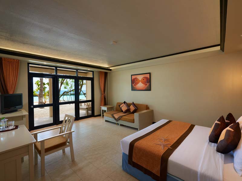 Superior room with modern amenities
