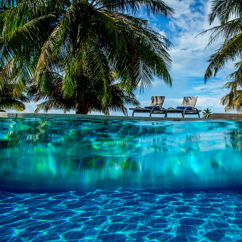 Holiday Inn Resort Kandooma Maldives gallery images